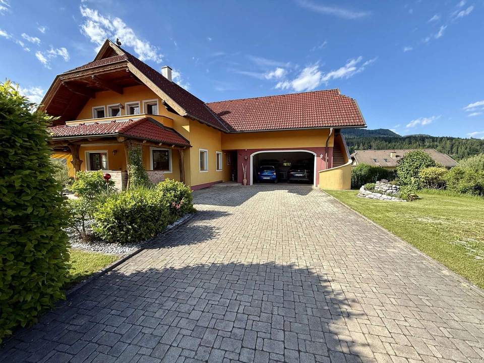 Einfamilienhaus mit Garten, Pool und Kamin in Sankt Oswald