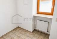 Nachmieter für klimatisierte und renovierte 2-Zimmer-Wohnung gesucht!