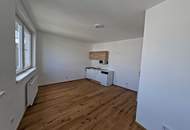 Gudrunstraße: Helle 3-Zimmer Wohnung