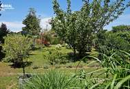 2241 Schönkirchen: Rarität! Traumhafte Wohlfühloase samt Schwimmhalle in bester Lage!