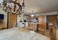 Gepflegtes Landhaus mit insgesamt 5 Wohnungen