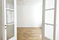 Altbau zum Verlieben - Flügeltüren, Ruhelage und Josefstadt-Flair! Sanierte 2-Zimmer Wohnung mit Seltenheitswert im Lieblingsbezirk!