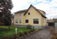 GEDIEGENES HAUS MIT ZWEI WOHNEINHEITEN UND GROSSEM GARTEN!