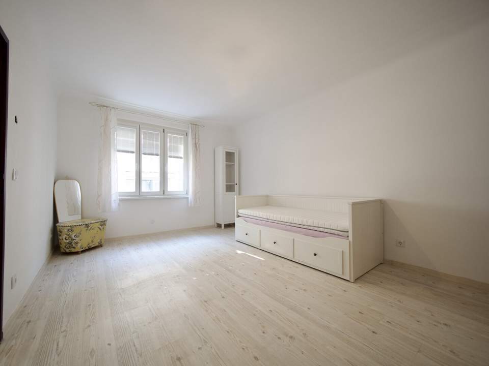 Toll geschnittene Drei-Zimmer-Wohnung mit Wohlfühl- und Ausbaupotenzial in Margareten