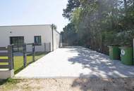 "Doppelhaushälfte + Terrasse + Garten = Glücksformel fürs Leben"