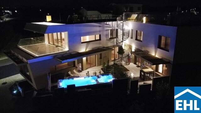 4-Zimmer-Penthouse mit großer Terrasse und Gemeinschaftspool!