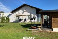 Touristisches Immobilienensemble mit Hallenbad – zwei Häuser, zahlreiche Möglichkeiten - wurde bereits touristisch genutzt!