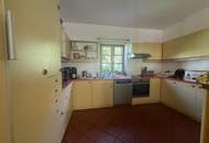 Romantischer, modernisierter & exklusiver Vierkanthof mit ebenem Grundstück ideal für Selbstversorger!