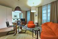 Modernes Wohnen in historischer Biedermeierliegenschaft! Voll möbliertes City-Apartment nächst Kärntner Straße!