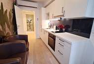 STEPHANSPLATZ-NÄHE, 27 m2 Apartment, 1 Zimmer, Kochnische, Duschbad, Parketten, 8. Liftstock, Rotenturmstraße