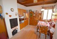 Bauernhausidylle im Wienerwald nahe dem Naturpark Föhrenberge