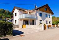 Zweifamilienhaus mit Pool -Wohnjuwel mit 2 Wohnungen (ca. 290 m² Wfl.), 2 Terrassen, Gartenareal mit Pool &amp; Poolhaus - Neuzeug