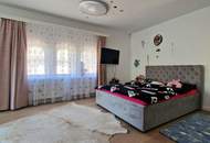 "Zeitlose Eleganz in Berndorf – Villa mit Parkgarten &amp; Pool - neue Heizanlage ab Frühjahr 2026 inklusive!!!"