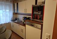 Wohnen mit Grünblick: sonnige 2-Zimmer Erdgeschosswohnung in zentrumsnaher Lage von Steyr Münichholz - ideal für junge Erwachsene oder kleine Familien!