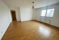 Praktische 2‑Zimmer‑Wohnung mit Einbauküche und Stellplatz