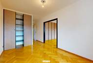 Barrierefreie Loggia-Wohnung mit vier Zimmern im 3. Liftstock