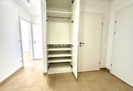 Exklusive DG Wohnung ohne Dachschrägen! Uneinsehbare Dachterrasse mit Panoramablick! Kamin vorhanden!