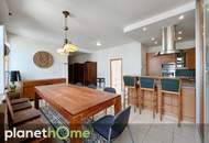 Charmante sonnige Dachgeschoss-Maisonette im Altbau mit 4 Zimmern und Terrasse