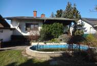 Bungalow mit Keller und Garagen!