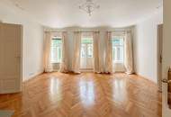 Elegante Wohnung in historischer Villa mit Dachterrasse und Blick ins Grüne