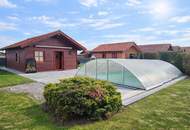 Schönes Kleingartenhaus auf Eigengrund mit Pool