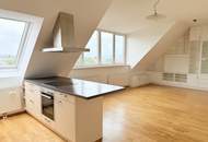 1040! 4 Zimmer Dachgeschoss-Wohnung mit ca. 32 m² großer Terrasse mit traumhaften Fernblick