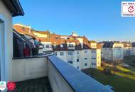 Sonnige Dachgeschoss-Maisonette mit zwei traumhaften Terrassen und Tiefgaragenplatz