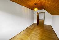 Preisgesenkt – Sonniges Zuhause mit Potenzial – Haus mit Stadl, Garten und Top-Anbindung in Arnoldstein