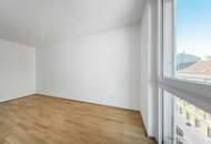 SOFORT EINZIEHEN >> charmante 3-Zimmer Anlegerwohnung mit bodentiefen Fenstern und 2 Balkone >> Top Anbindung