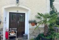 Doppelhaushälfte in herrschaftlichem Haus