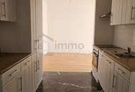 Helle 4 Zimmer Wohnung mit großer Dachterrasse am Rande der Innenstadt