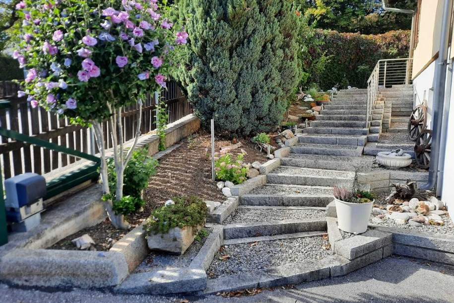 Beliebtes Andritz! Haus mit viel Platz - ideal für Wohnen und Arbeiten unter einem Dach oder auch für eine große Familie, Haus-kauf, 419.000,€, 8045 Graz(Stadt)
