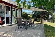 Haus mit großer Terrasse und wunderbarem Garten