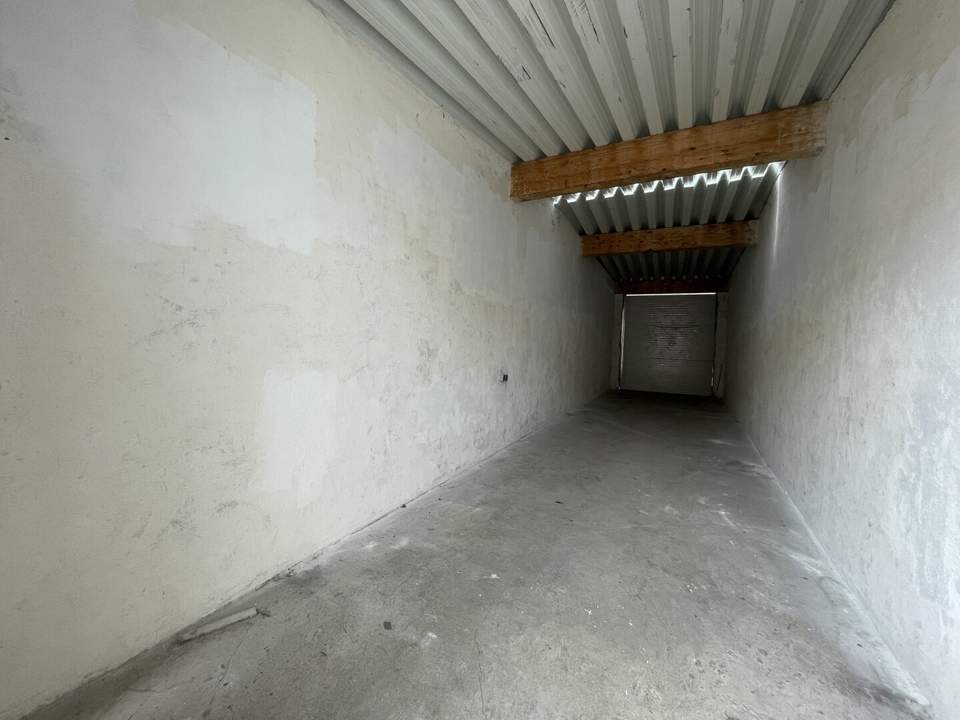 PROVISIONSFREI!!! Moderne Lager-/Garagenhalle ca. 39 m² zu vermieten XH26