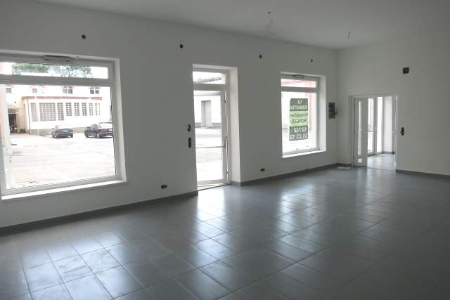 15292 Geschäftslokal am Merkurareal!, Gewerbeobjekt-miete, 1.103,10,€, 2460 Neusiedl am See