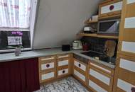 Dachgeschoßwohnung mit Extravaganz und Zentrums- bzw. LKH-Korneuburg-Nähe