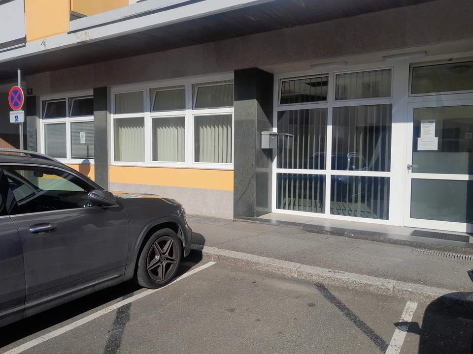 Attraktive Bürofläche in Zeltweg – Ideal für Ihre Praxis! (Provisionsfrei)