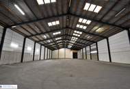 Praktische Industrie- / Werkshalle mit großem Einfahrtstor zur Miete in St. Valentin