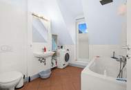 "TOP LAGE-Dachgeschoss--Loggia -Wollzeile-Warmwasser und Heizung"