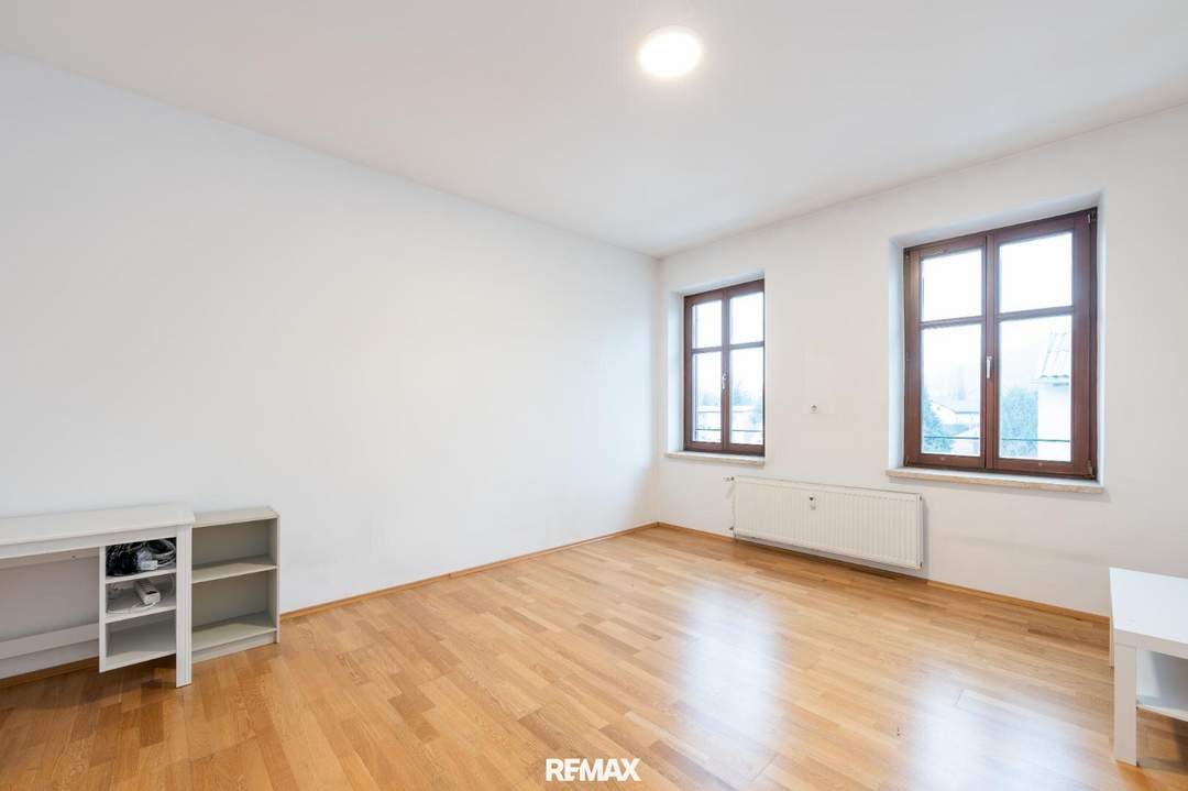 VERMIETETE ANLEGERWOHNUNG: Helle, sanierte 2-Zimmer-Wohnung