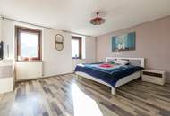 ENTZÜCKENDES KLEINFAMILIENHAUS MIT WEINKELLER / SCHÖNER GARTEN MIT TERRASSE, GRILLHÜTTE UND SCHUPFEN / VIEL POTENZIAL / RUHIGE SIEDLUNGSLAGE