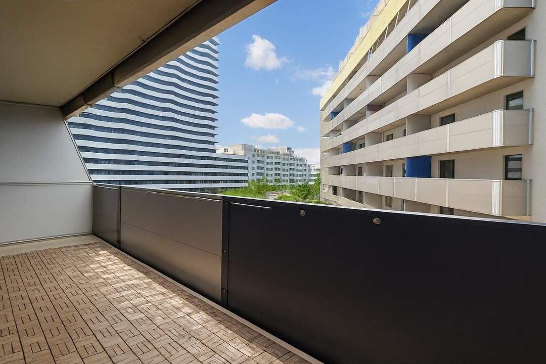 CITYGATE!!! Hofseitige 2-Zimmer-Neubauwohnung mit sensationeller 16,55m² Außenfläche!!!