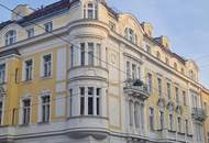 Repräsentatives Wohnen im Stilaltbau mit Balkon