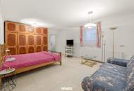 Exklusives Pferdeanwesen nahe Wien – Villa, Reitviereck mit Flutlichtanlage, eingezäunte Koppeln, zweites Wohnhaus und über 25.000 m² Eigengrund