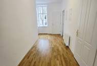 Helle 1-Zimmer-Wohnung mit hochwertiger Ausstattung, großzügigem Schnitt und moderner Küche