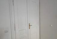 HELLE 2 Zimmer Wohnung - in RUHIGER und ZENTRALER LAGE