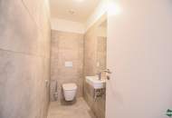 Erstbezug nach Sanierung: Charmante 2-Zimmer-Dachgeschoßwohnung mit Top-Lage