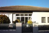 Gepflegtes Einfamilienhaus mit Pool in Top Lage !