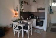 Moderne Single-Wohnung mit großer Terrasse im Zentrum von Waltendorf/Uninähe