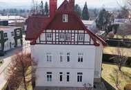 Perfekt für Praxis oder Kanzlei: Moderne Stadtvilla mit Lift, Garten & Top-Lage
